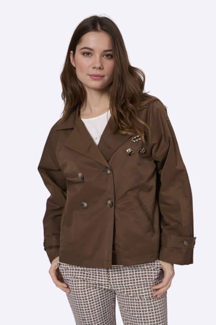 gabardina corta mujer bocetto